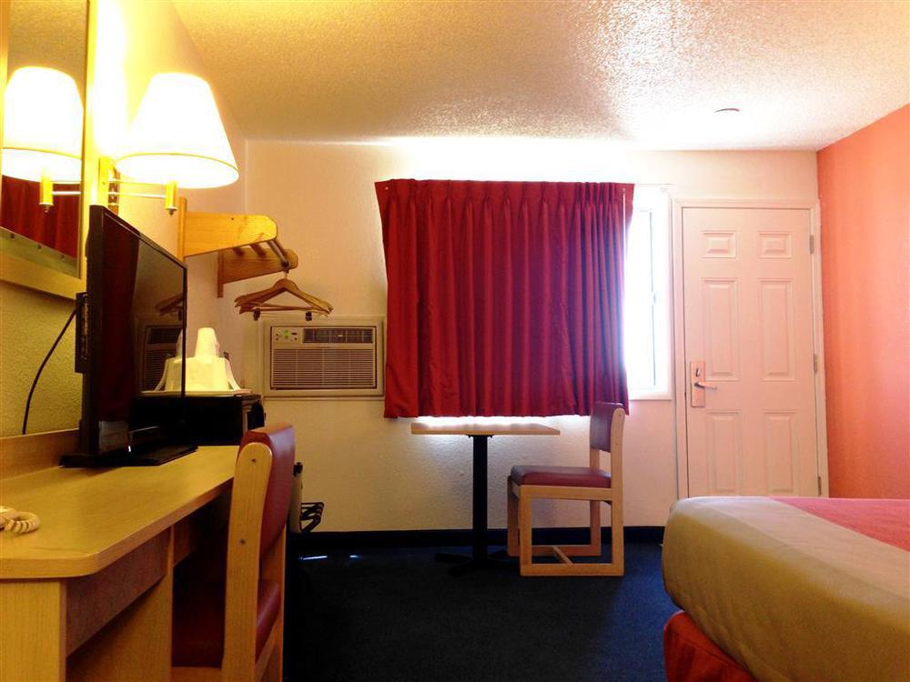 Motel 6-Colby, Ks Δωμάτιο φωτογραφία