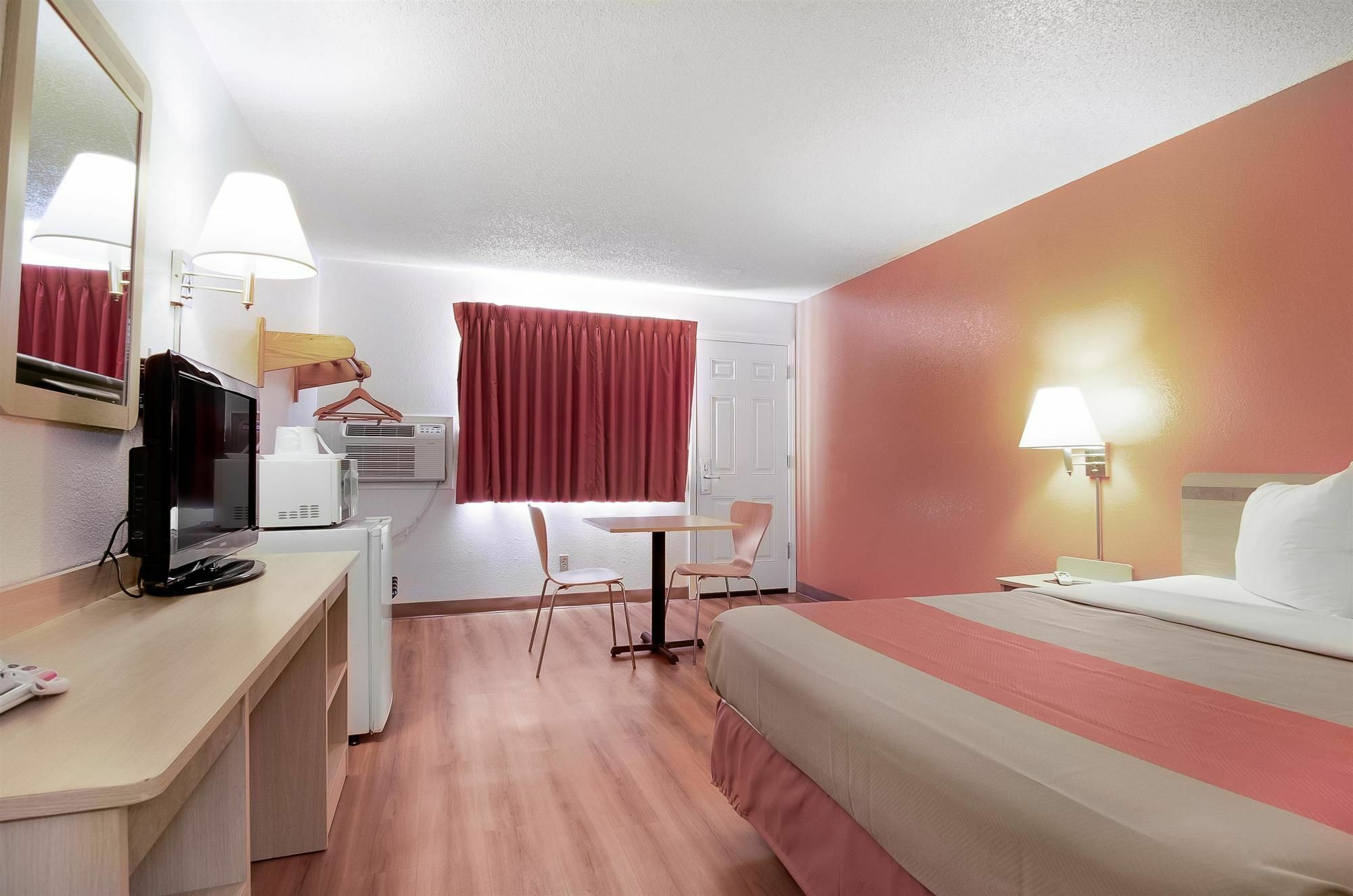 Motel 6-Colby, Ks Εξωτερικό φωτογραφία