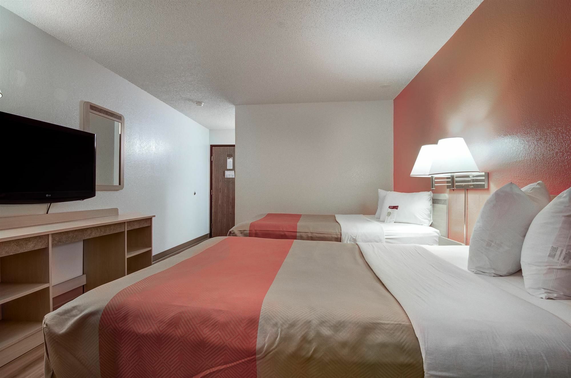 Motel 6-Colby, Ks Εξωτερικό φωτογραφία